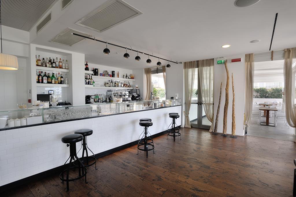 伊克斯西尔酒店 佩萨罗 外观 照片